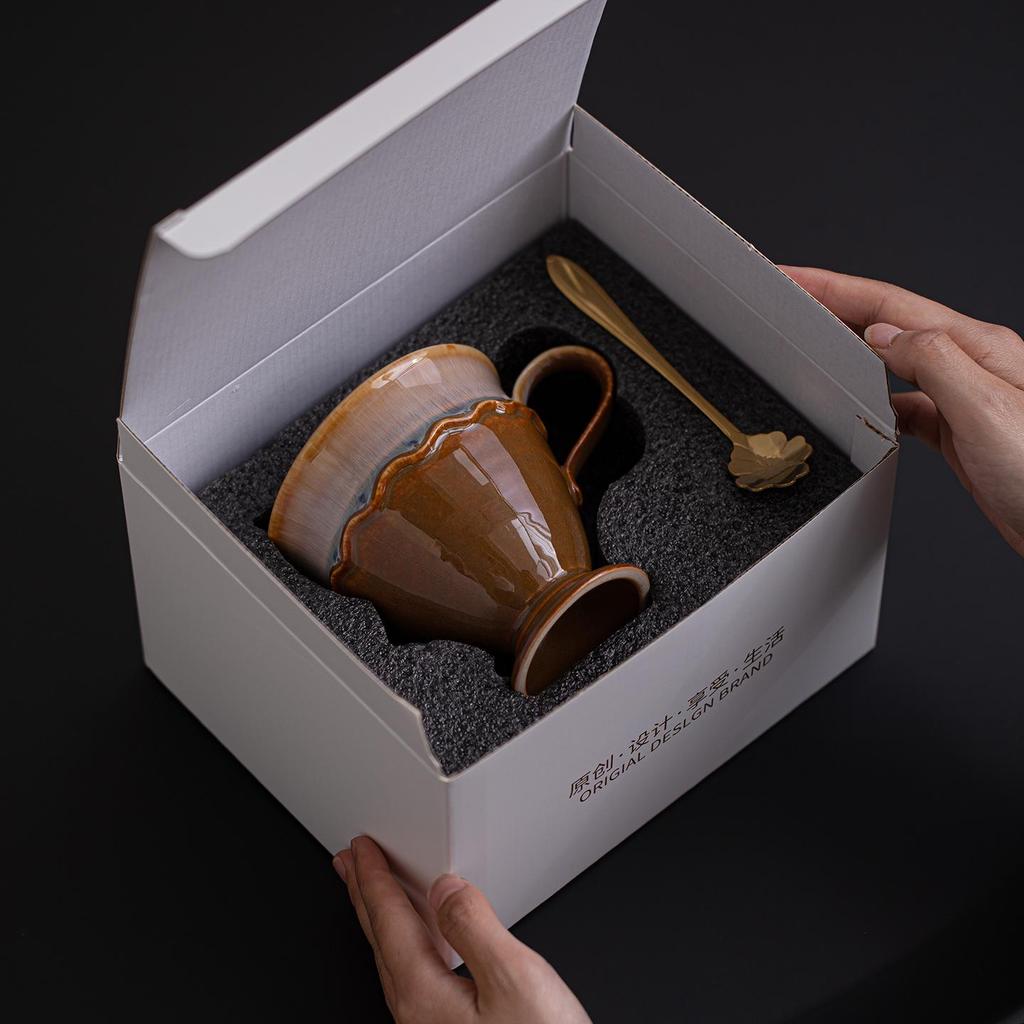 Luxury Retro Ceramic Coffee Cup and Saucer Set for Latte and Afternoon Tea