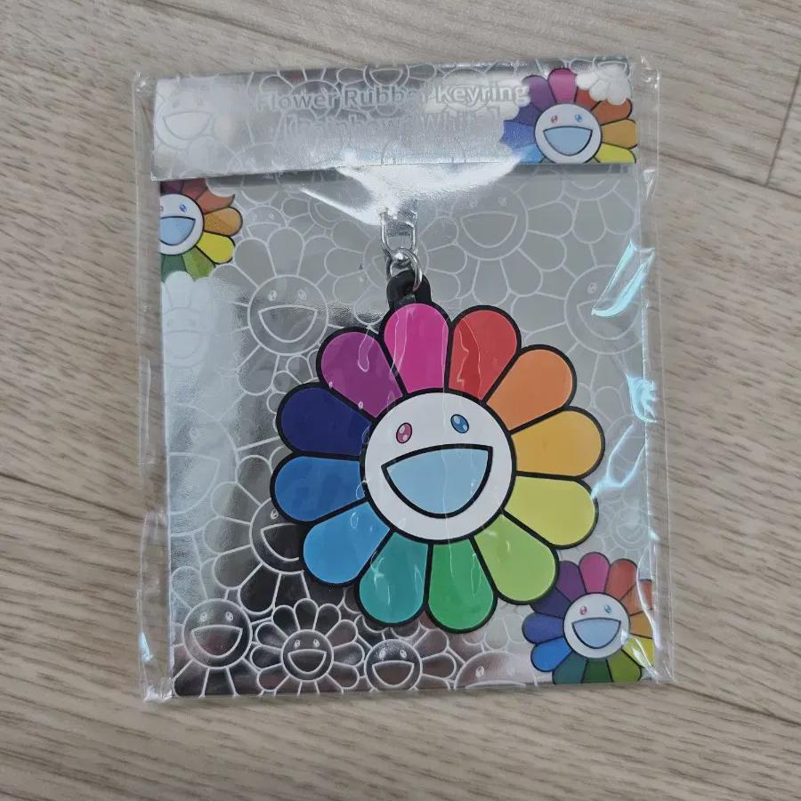 

Мураками Kaikai Kiki Цветок Радуга Брелок Newjeans Njz Кролики Кролик