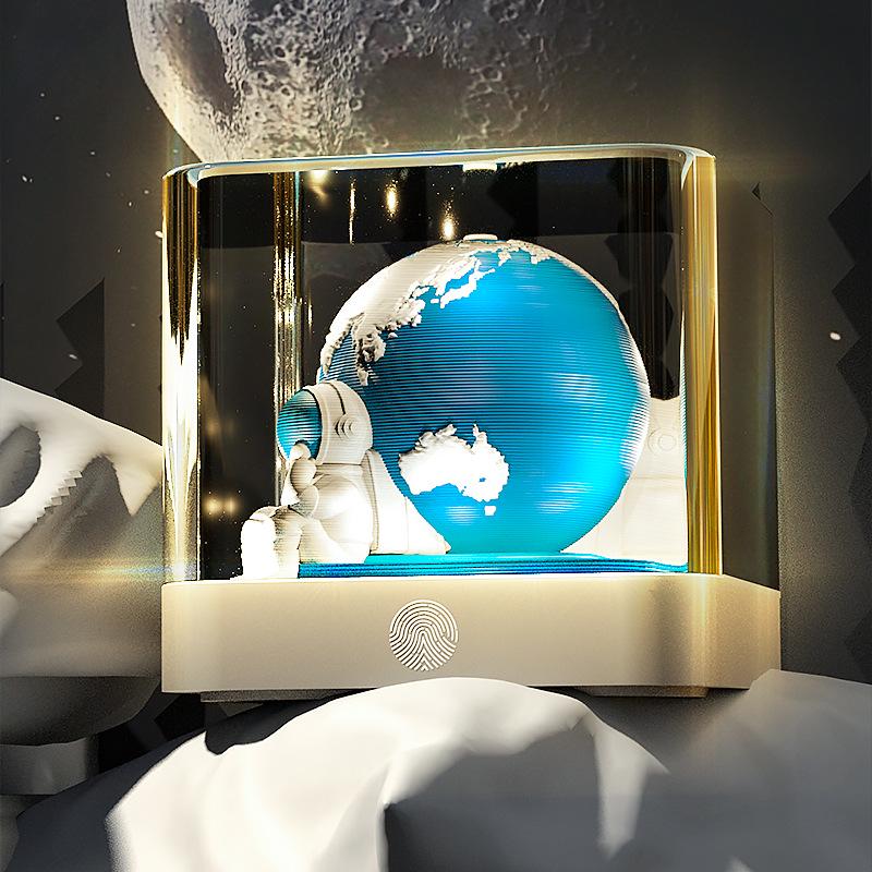 2026 Astronaut 3D Paper Sculpture Calendar: Creative Desktop Ornament with Sticky Notes, Perfect Cultural Gift and Souvenir.