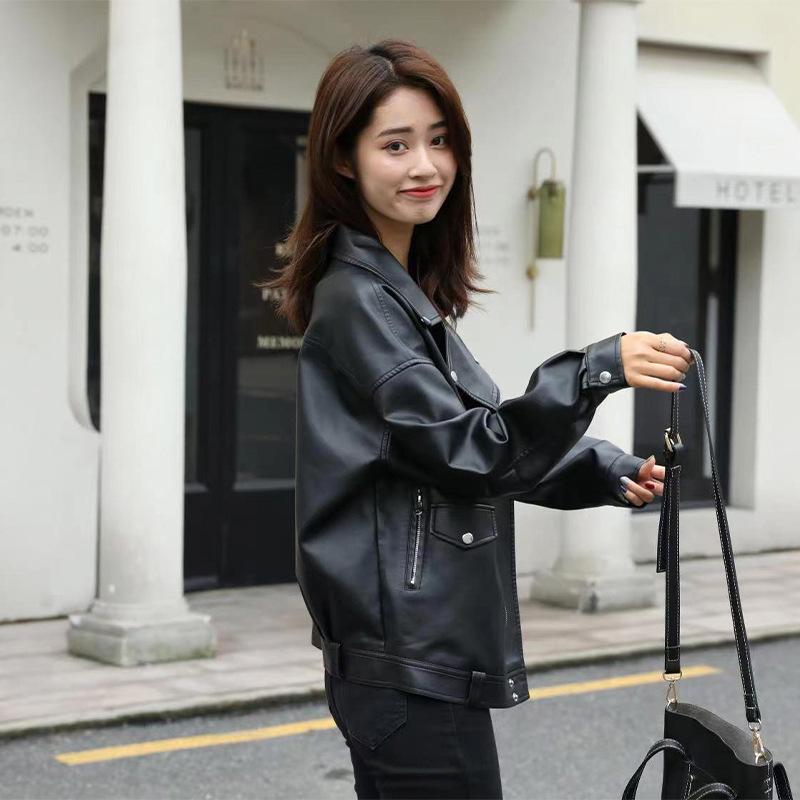 Herbst und Winter Neue Stil Lederjacke für Frauen Koreanischen Stil Kurze Feste Farbe Langarm Revers Pu Lederjacke für Frauen Casual