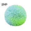 Jouet Main Apaisant Soulagement du Stress Boule Poilue Jouet, TPR Poilu à Presser Fidget Adultes Relaxation Soulagement de l'Anxiété Bureau pour Aide à la Concentration, Tactile Doux