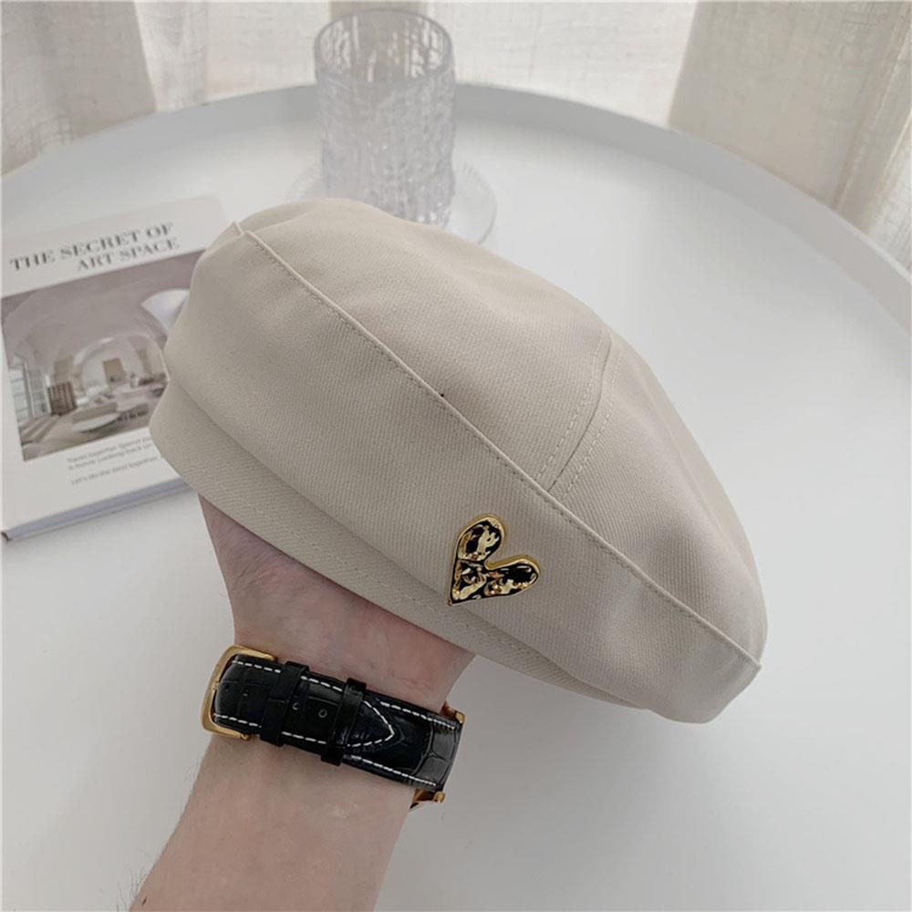 

Women Simple Retro Metal Heart-shaped Octagonal Cap Cotton Woolen Berets Beanie Hat Top Cap Painter Hat Solid Color Brimless Hat One Size бежевый