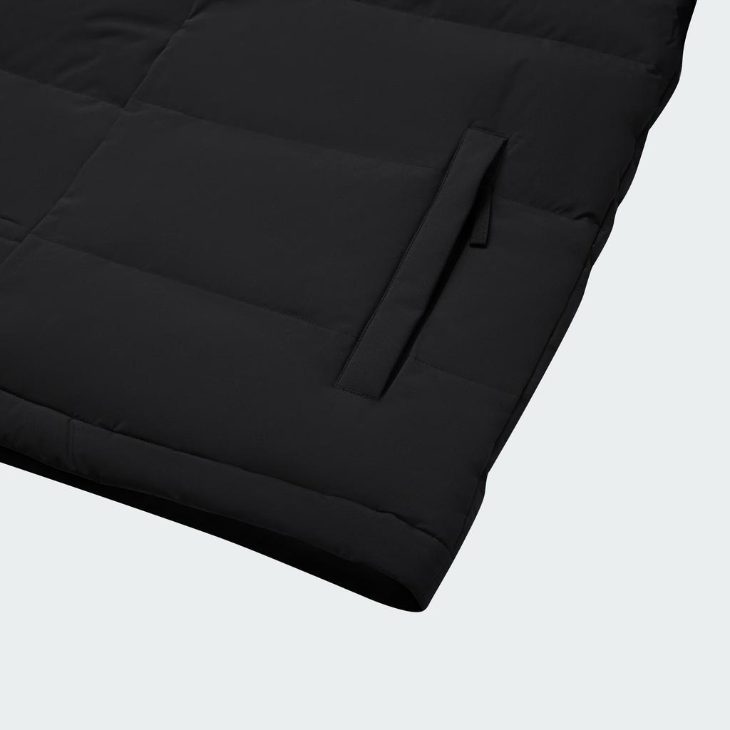 adidas Geacă călduroasă de puf pentru bărbați, cu glugă Helionic, culoare uni, mâneci lungi, model KE5404