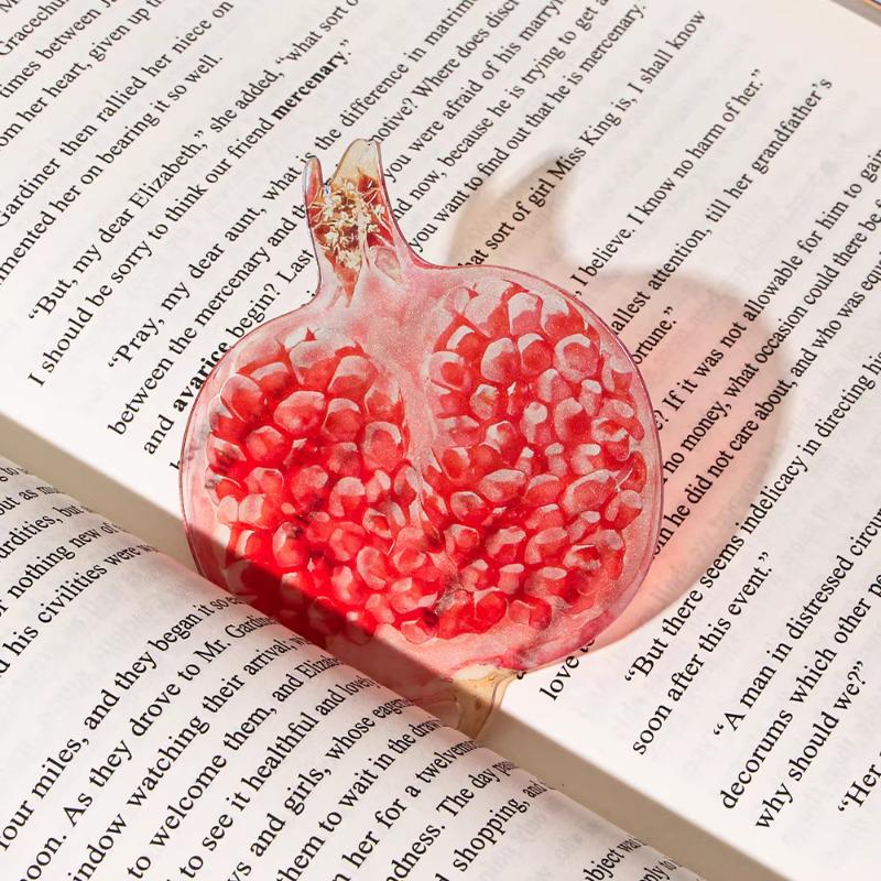 Acrylic Grape Tomato Apple Bookmark – Cute, Transparent, High-End Student Gift and Reading Marker