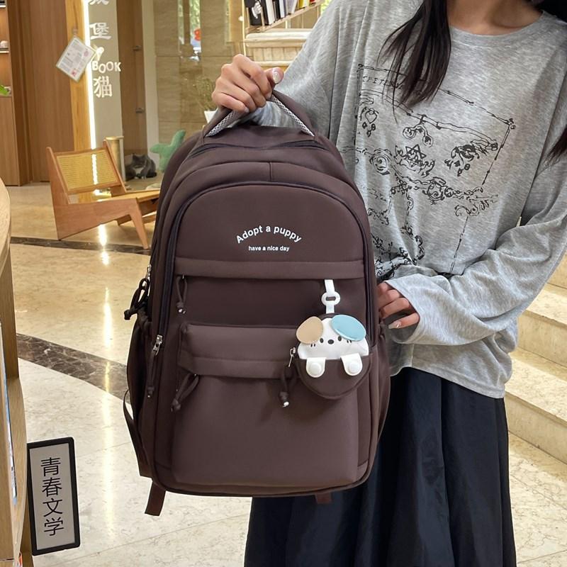Cute and lightweight backpack, junior high school and high school schoolbag, large-capacity student schoolbag, high value and burden reduction