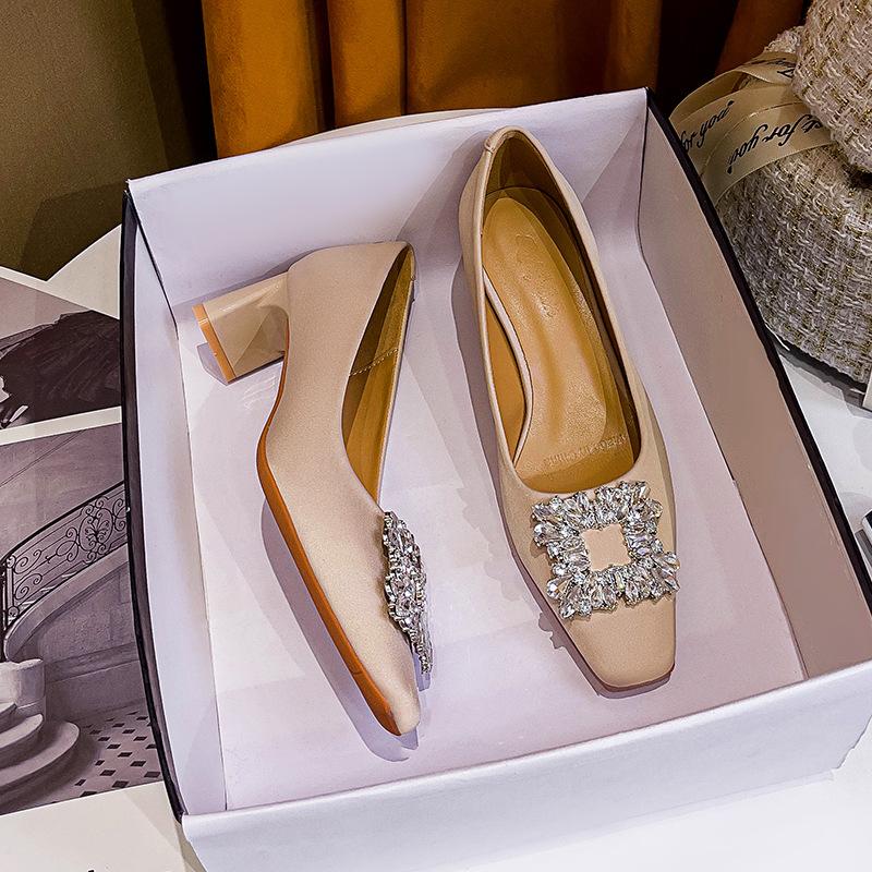 Temperament Square Head High Heels Women's New Middle Heel Women's Shoes Rhinestone Square Buckle Light Mouth Thick Heel Single Shoes
