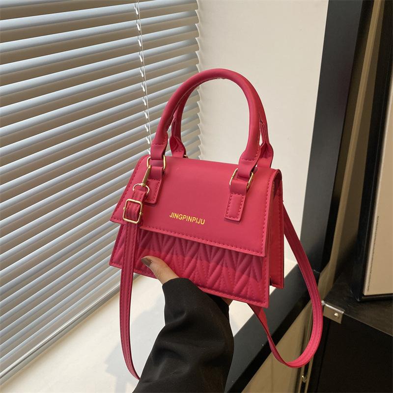Retro Fashion Retro Fashion Spring New Korean Version Simple Casual One Shoulder Hand Wire Crossbody Small Square Bag