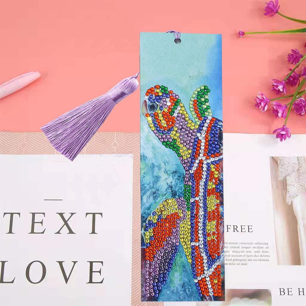 DIY Special-shaped Diamond Book Marker with Tassel Diamond Embroidery Craft Book Decor