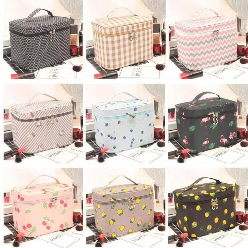 New Portable Cosmetic Bag Waterproof Small Fresh Female Cute Portable Multi-functional Travel Cosmetics Wash Storage Bag