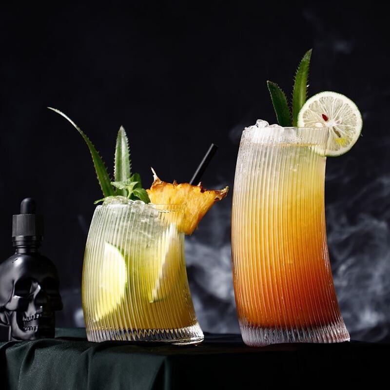 WuTuo Striped Crescent Glass Cup