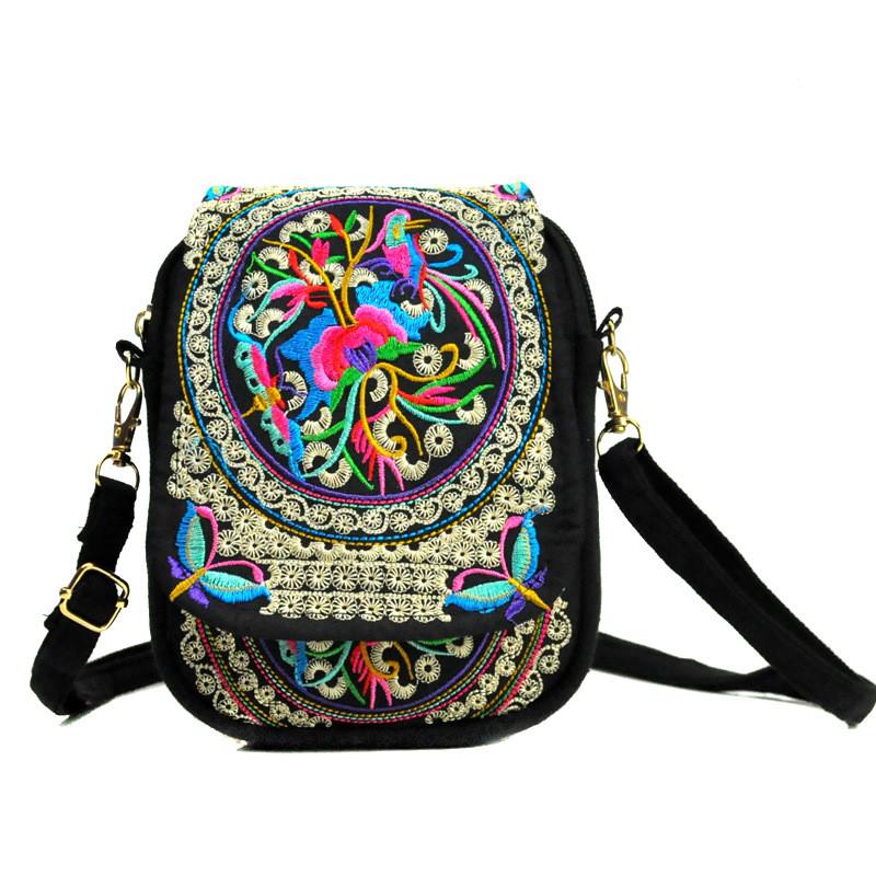 Yunnan Ethnic Embroidered Mini Crossbody Bag With Zipper Pockets For Daily Use
