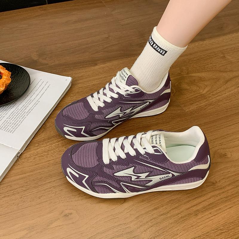 It's So Easy To Wear + Korean Version Ins Super Fire Breathable Mesh German Training Shoes Women's 2025 New Color Matching Inner Height Increase Fo