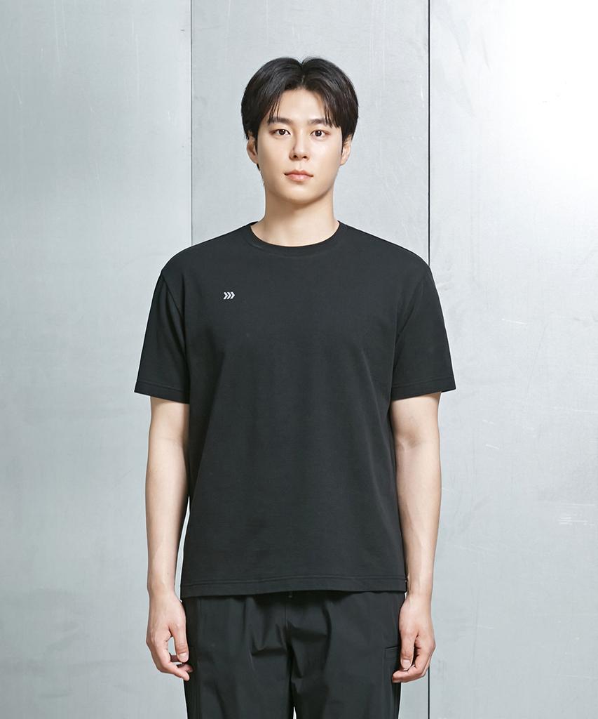 WILLBE LAB Vintage Graphic Short Sleeve T-Shirt (Bk)