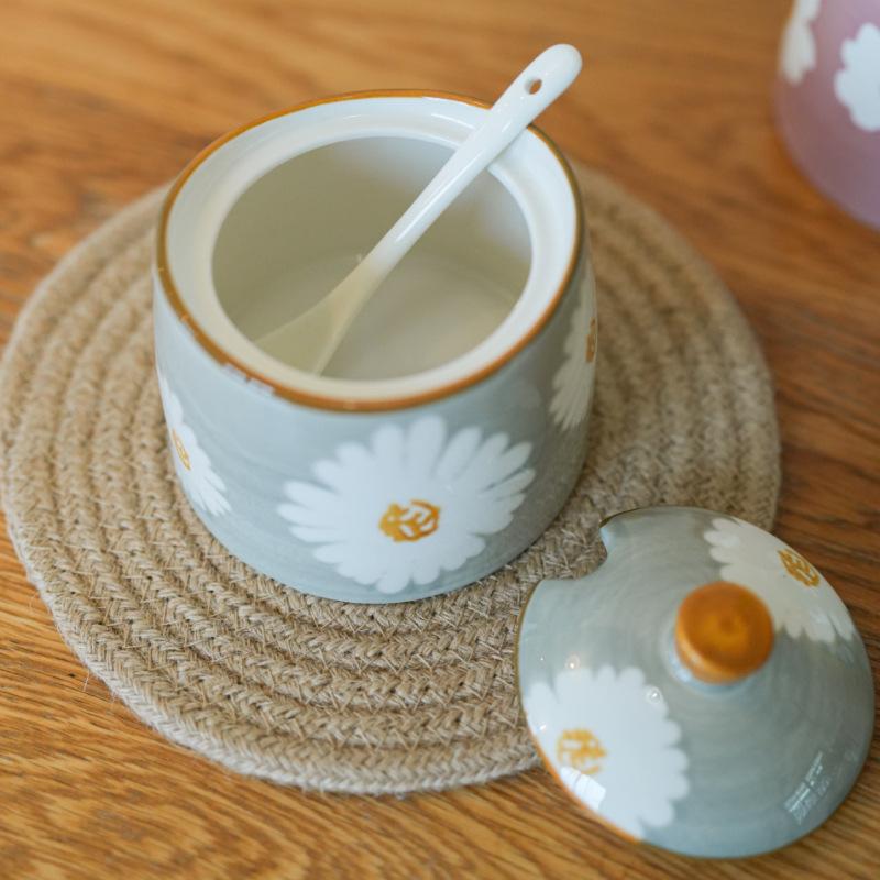 Luxurious High-Value Ceramic Seasoning Jars: Heat-Resistant Lard, Chili Oil, Sugar & Salt Containers for Home Kitchen.