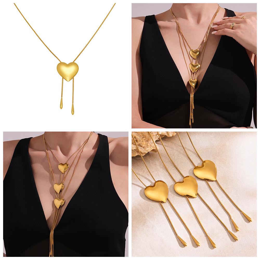 Qiong Yao 18K Gold Plated Heart Snake Chain Necklace with Stainless Steel Tassel