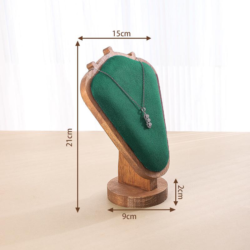 Goat horn necklace display stand portrait neck mold jewelry stand necklace jewelry window storage model stand