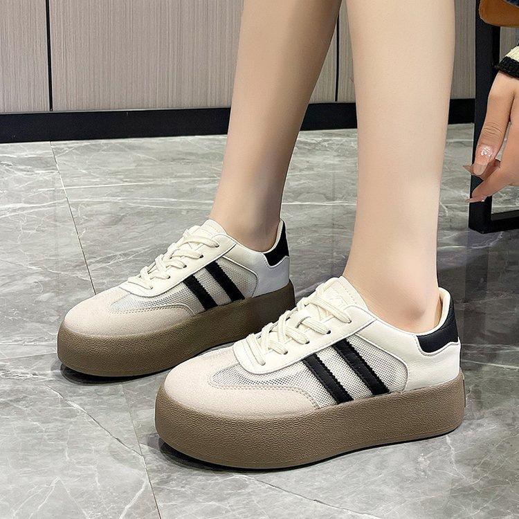 

Mesh German training shoes little white shoes women s 2025 new autumn mesh shoes breathable thin versatile platform retro board shoes 40