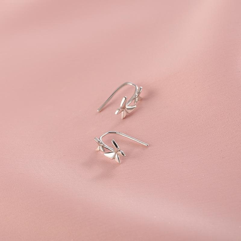 Chic Butterfly Earrings for Women: Elegant, Trendy, and Versatile Hooks