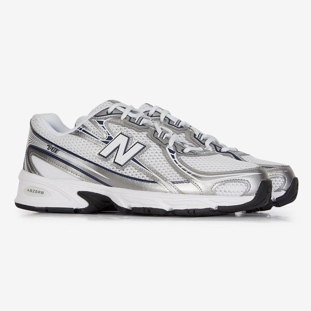 Sneakers New Balance White Size 45 Version