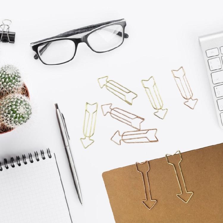12Pcs Creative Paperclips Colored Metal Paper Clip Metal Bookmarks Clips for Display and Hanging Note Document Postcard