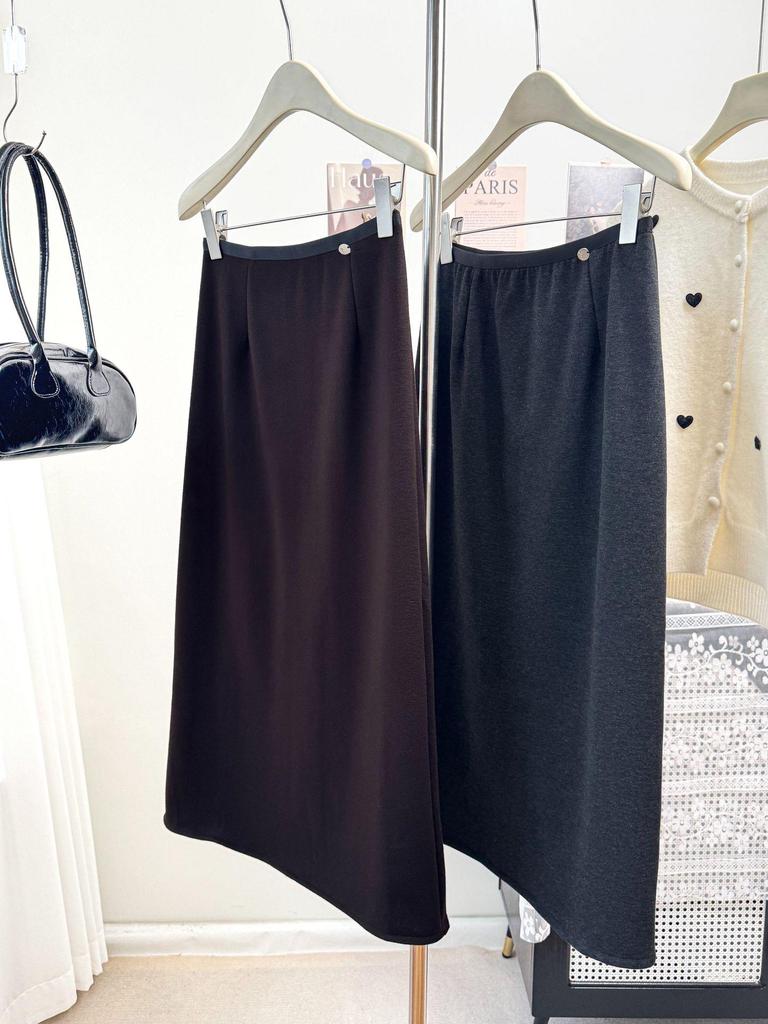 Korean Style Elastic Waist Sports Skirt - Back Slit, High Waist, Thick Woolen for Autumn/Winter