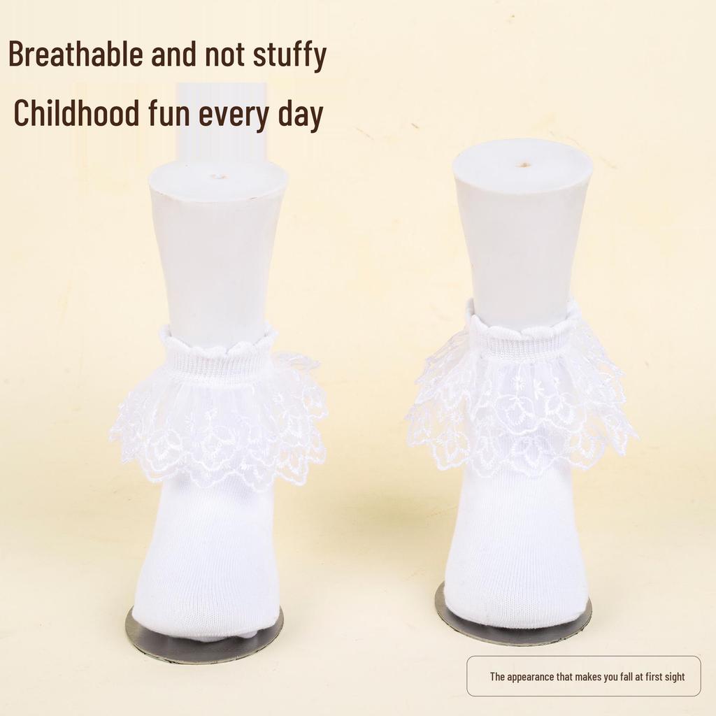Stylish 3D Lace Trim White Princess Socks - Breathable, Comfortable Children's Design