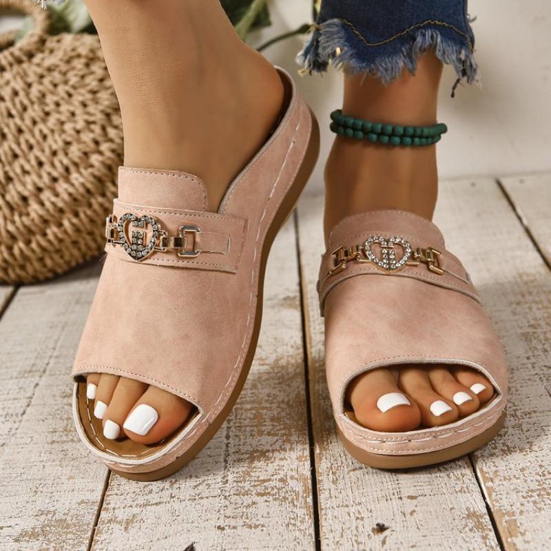 Fish Mouth One Line with Metal Accessories Rocker Shoes Summer New Beach Peep Toe Slipper Women