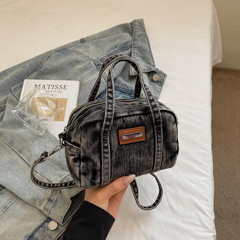 

Denim old European and American casual handbag 2025 summer new Hong Kong style popular trend single shoulder messenger women s bag