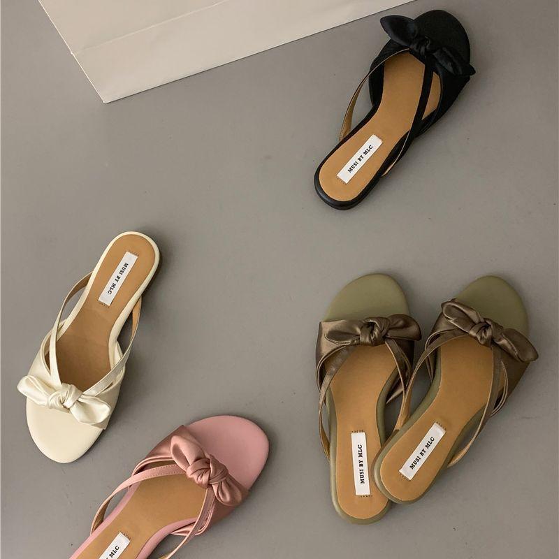 

Gentle fairy wind belt cool slippers women s shoes 2025 summer French bow round head slippers women s summer wear 40 розовый