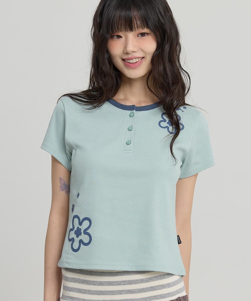 WAIKEI Flower Henley Neck Short Sleeve T-Shirt Mint