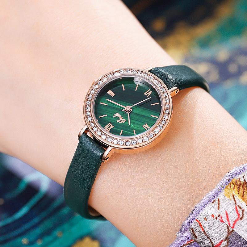 High-value Round Fashion Atmosphere Diamond-encrusted Waterproof Quartz Watch Simple Leather Business Rose Gold