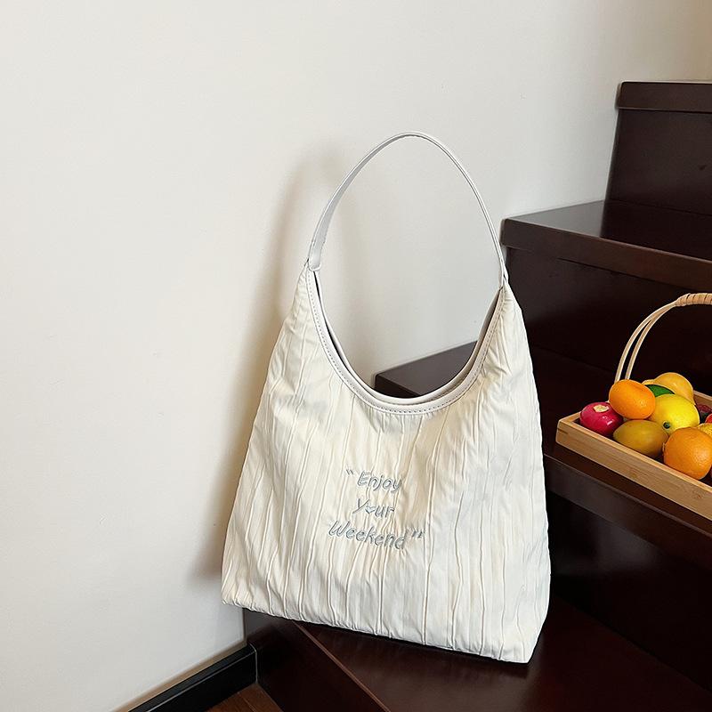 Large Capacity Canvas Bag Women's 2025 Spring and Summer New Fashion Shoulder Bag Casual Niche Versatile Portable Tote Bag