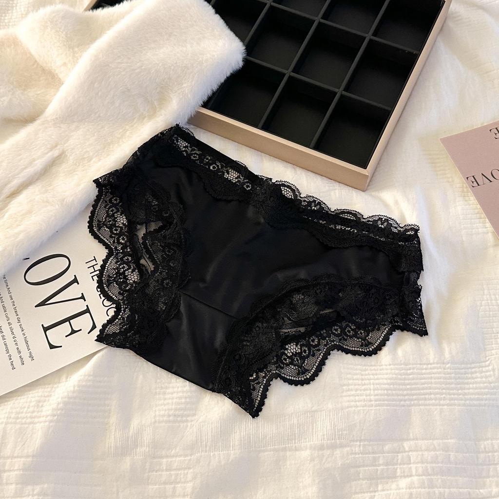 Słodkie i Pożądane Damskie Letnie Koronkowe Bawełniane Majtki z Niskim Stanem Oddychające