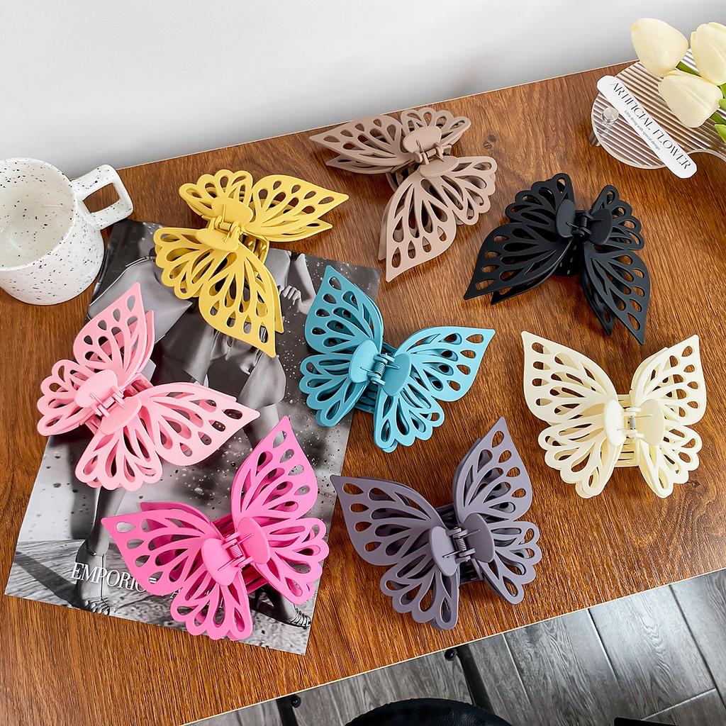 Extra Large Hair Claw for Women Crab Clips Hollow Butterfly Hairpin Hair Clip Acrylic Bath Barrettes for Girls Hair Accessories