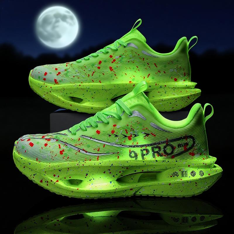 Professional Carbon Plate Marathon Men's Running Shoes Breathable Lightweight Comfortable Non Slip Night Light Sports Shoes