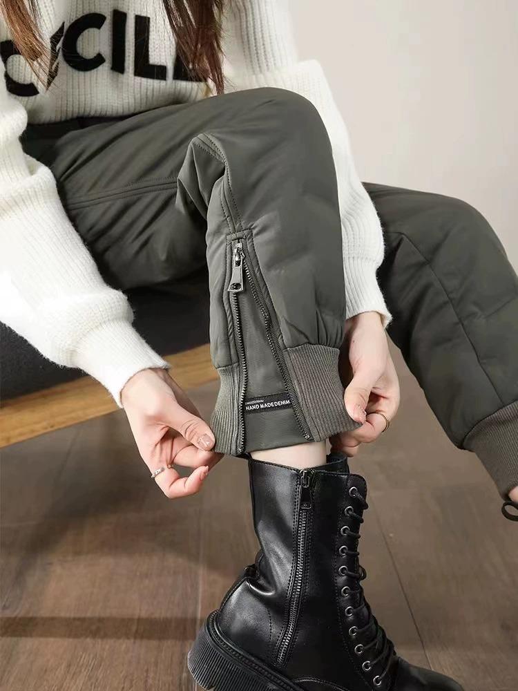 

Зимние женские теплые хлопковые гаремные брюки с начесом: Модный, Защищающий от холода, Свободный крой для мам 4XL (Recommend 160-180 jin)