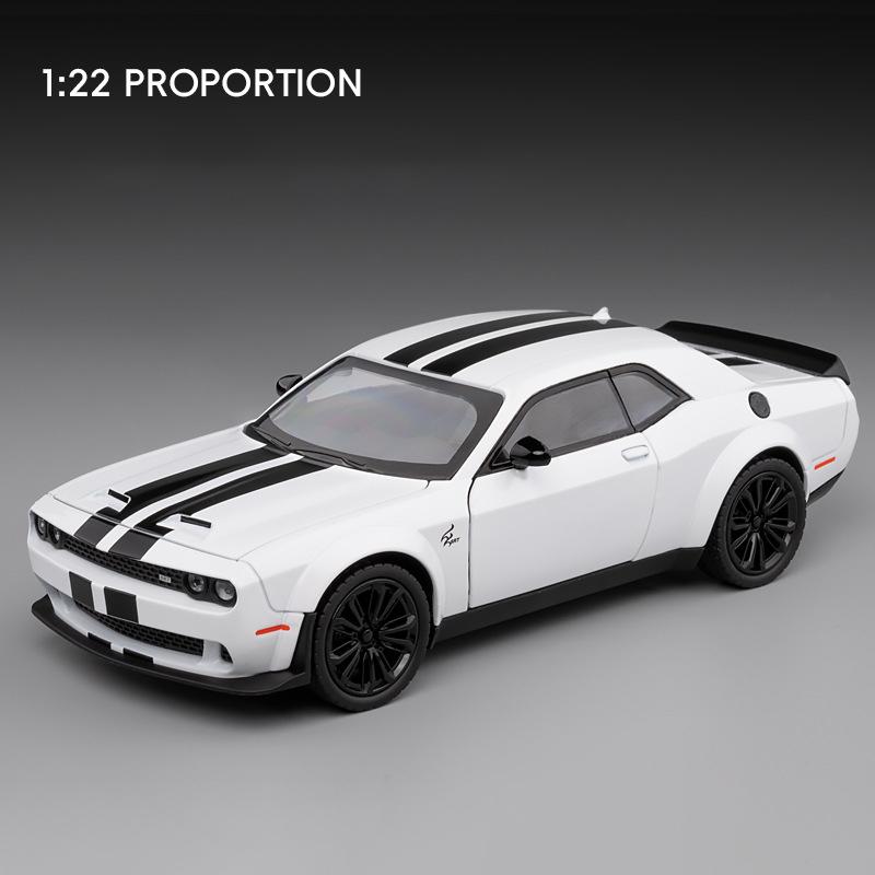 1/22 Dodge Challenger SRT Hellcat Alloy Musle Car Model Diecasts Metal Sports Car Vehicles Model Sound Light Childrens Toy Gift