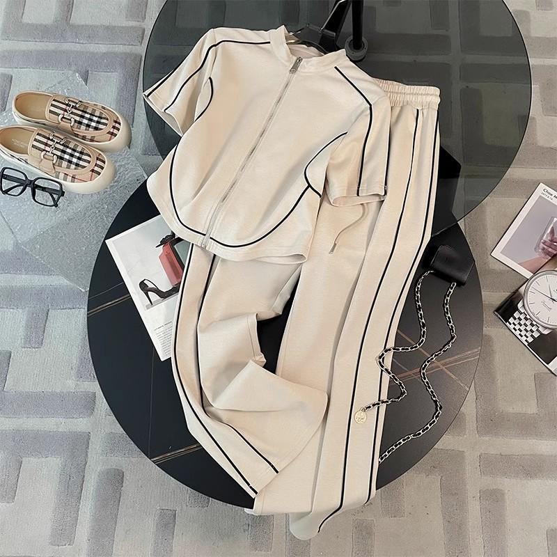 

Fashion Sportswear Set for Women s Summer Western-style Age Reducing Korean Casual Wide Leg Pants Two-piece Set XS абрикосовий