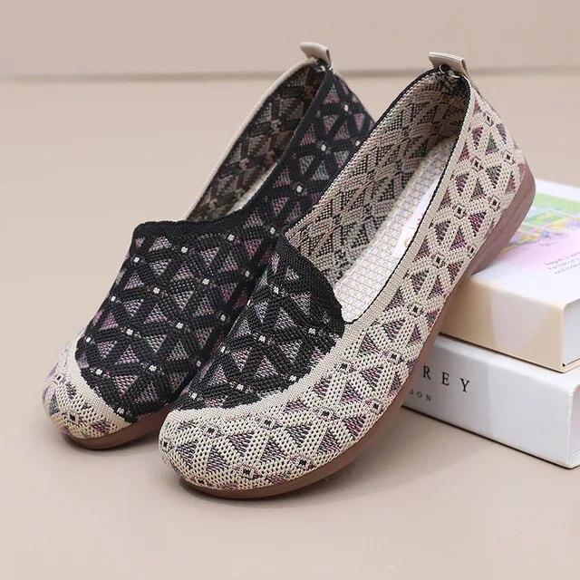 Женские летние дышащие мокасины с сеткой легкие повседневные удобные нескользящие с круглым носком на плоской подошве 35 чёрный 1573₽