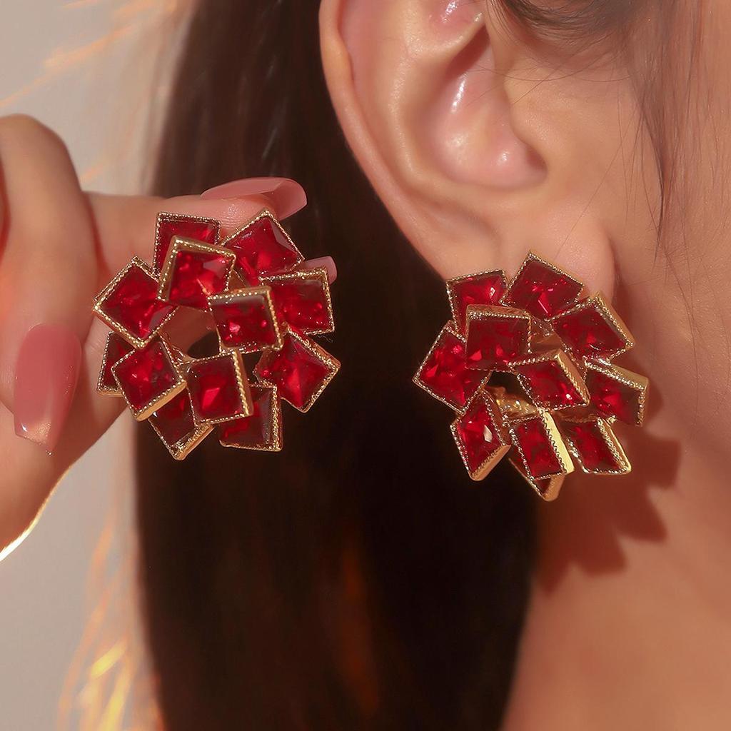 European and American Luxury Colorful Rhinestone Flower Stud Earrings for Women