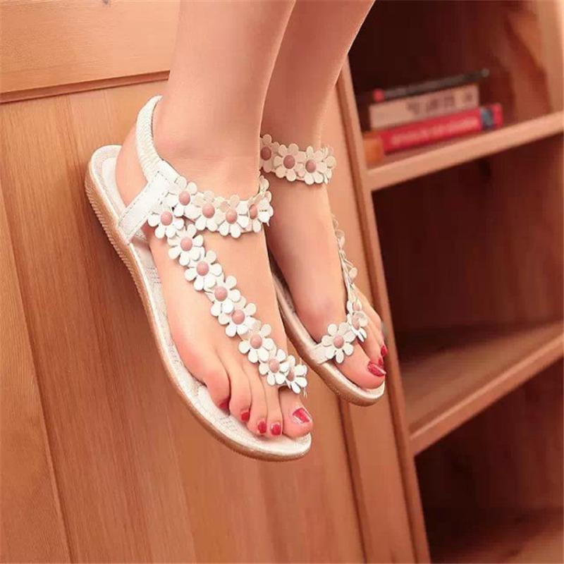 Plus Size Women's Shoes Summer New Flat Bohemian Studded Sandals Beach Shoes