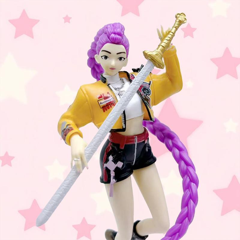 NY på lager 20CM Anime KPop Djeveljeger Dukke Vinylleketøy Rumi Karakter Vinylmaske med Eske Pynt Leketøy Bursdag Julegave