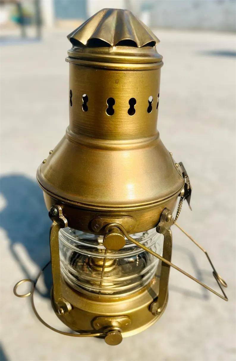 

Solid Brass Anchor Lantern: Vintage Maritime Style Electric Lamp золотий