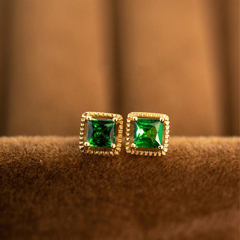 Huitan Gold Color Princess Green Cubic Zirconia Stud Earrings for Women New Temperament Wedding Earrings Fashion Luxury Jewelry
