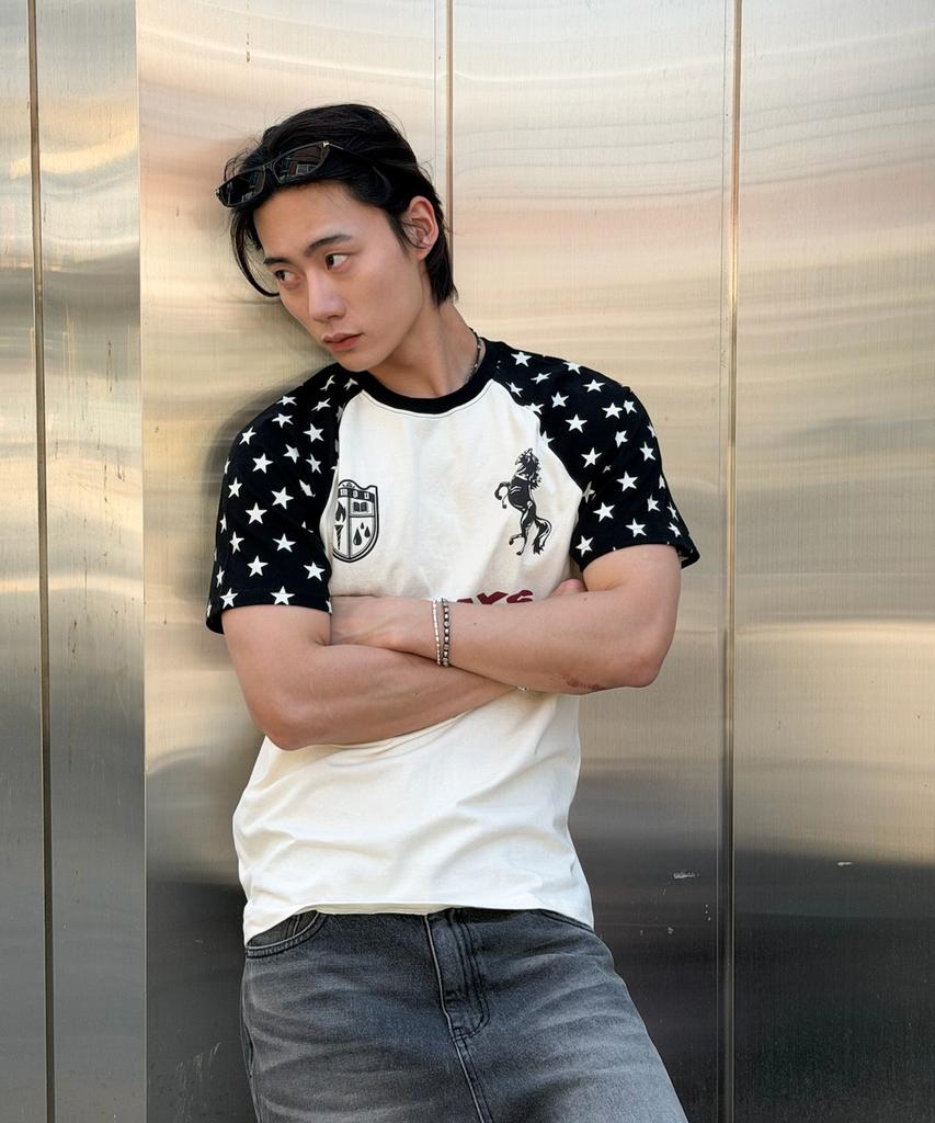 AMOU Always Star Reglan T-Shirts Black