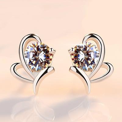 Love Heart-shaped Earrings, Ladies' Temperament, Simple Personality, Student, Fashionable and Sweet Earrings