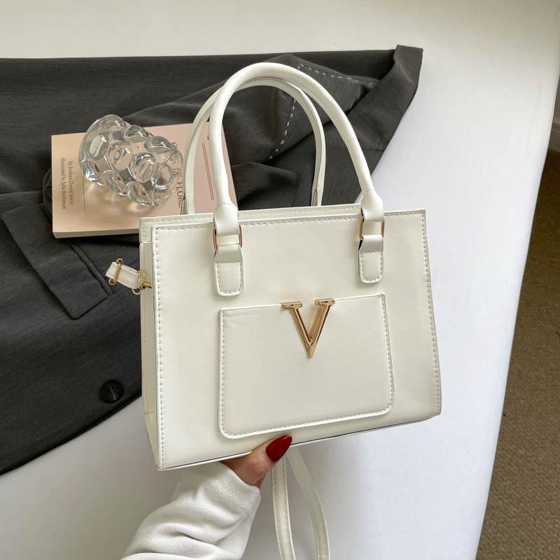 Summer 2026 Women's Embossed Letter Tote: European & American Fashionable Versatile Handbag/Shoulder Bag