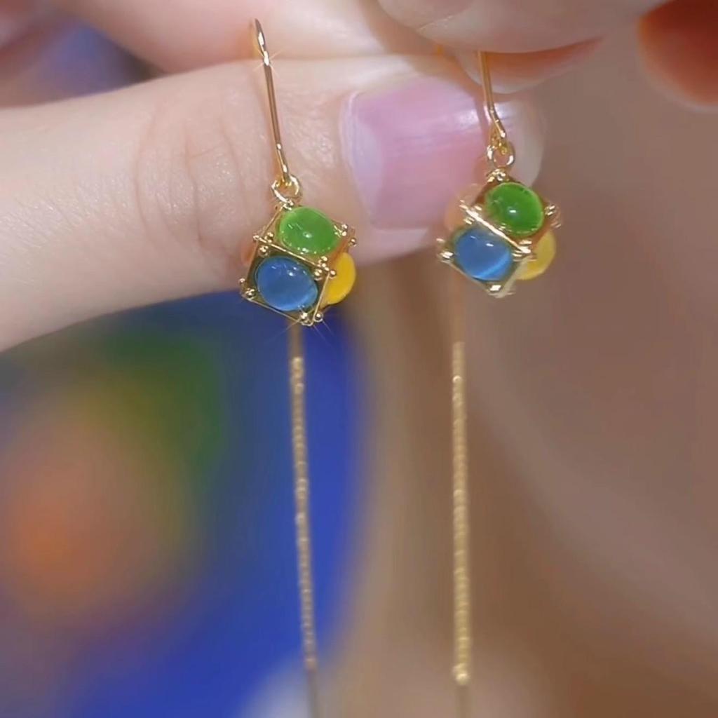 „Trend 2024“: Quasten-Tropfenohrringe mit Schneeflocken- und Blattdesign für Damen"