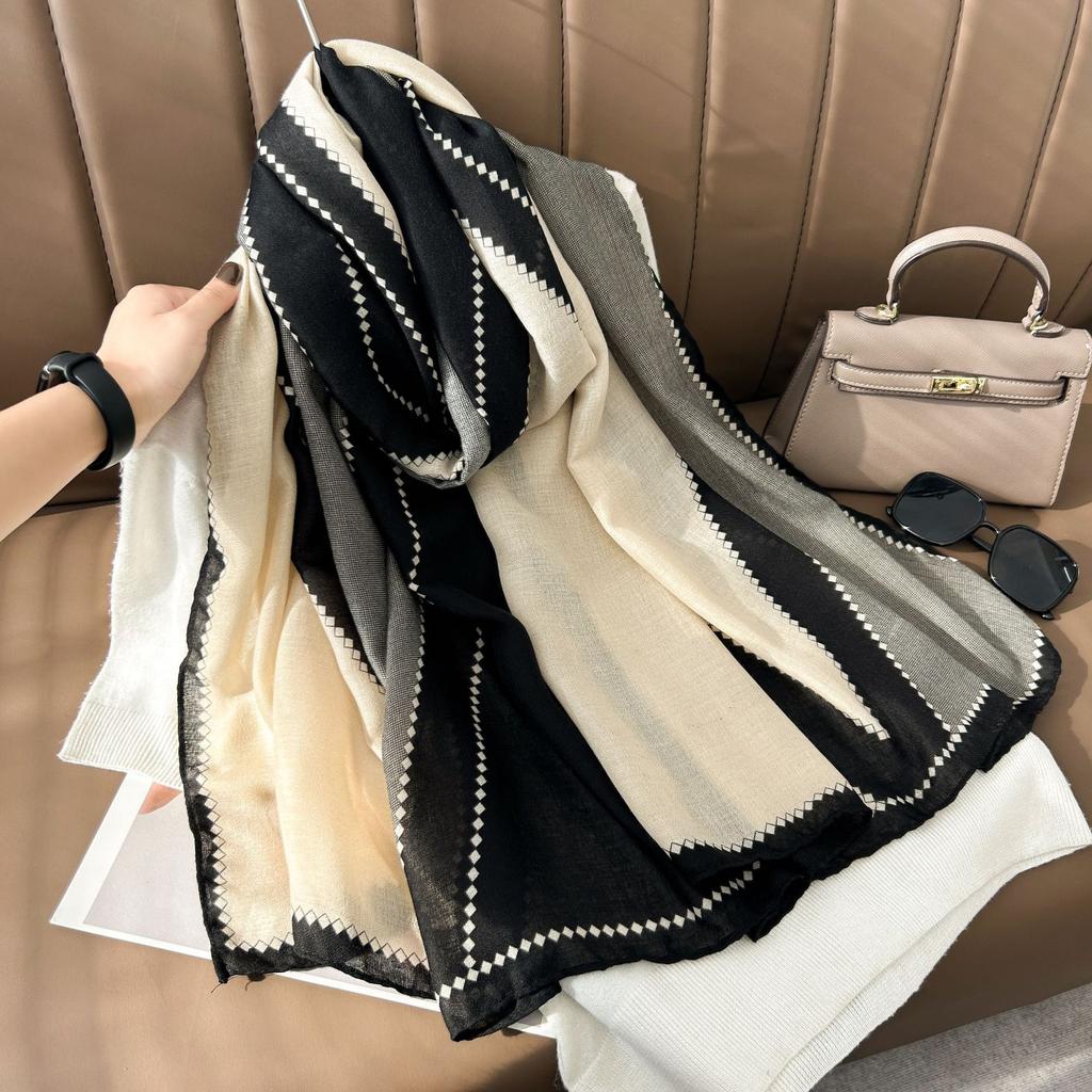 2025 New Cotton and Linen Feel Simple Color Matching Scarf Korean Version Fashion Foreign Style Travel Sunscreen Yarn