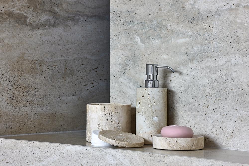 Q-BATH PREMIUM DECOR 1546 travertine soap dish